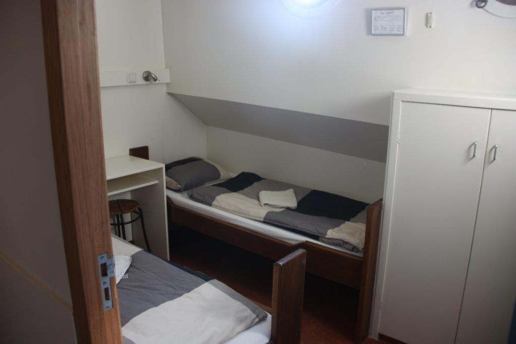 Hotelschip Gandalf Amsterdam Oda fotoğraf